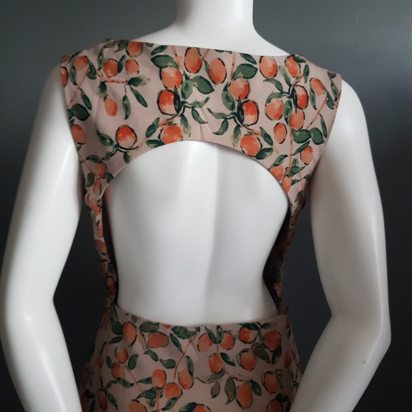 🍊Fruit Print Back Cutout Dress🍊 - Picture 10 of 10